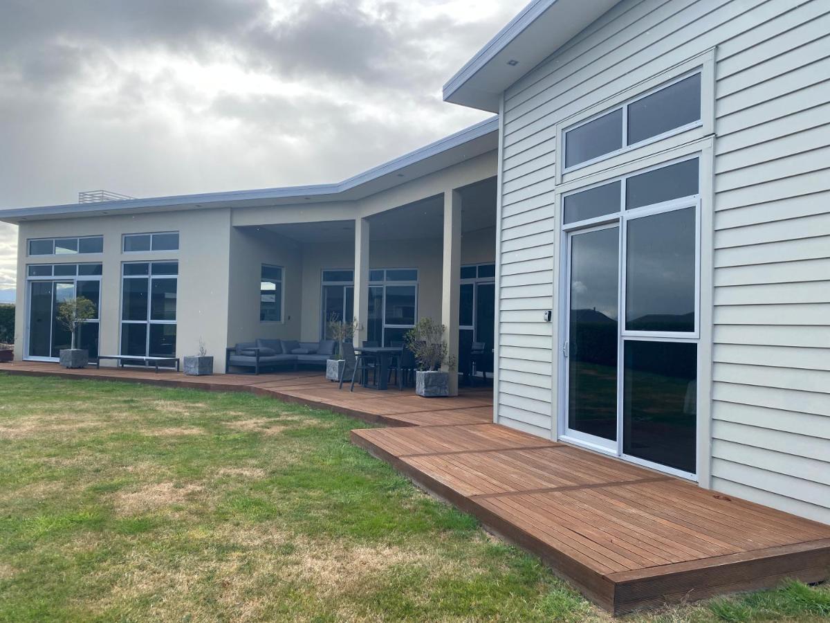 Luxury On Howden Te Anau Exterior foto